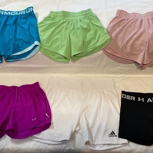Women’s activewear shorts
